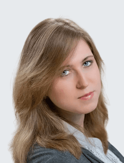 Юлия Защипина