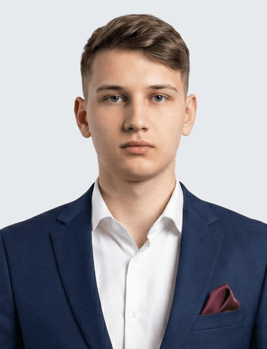 Василий Комышев